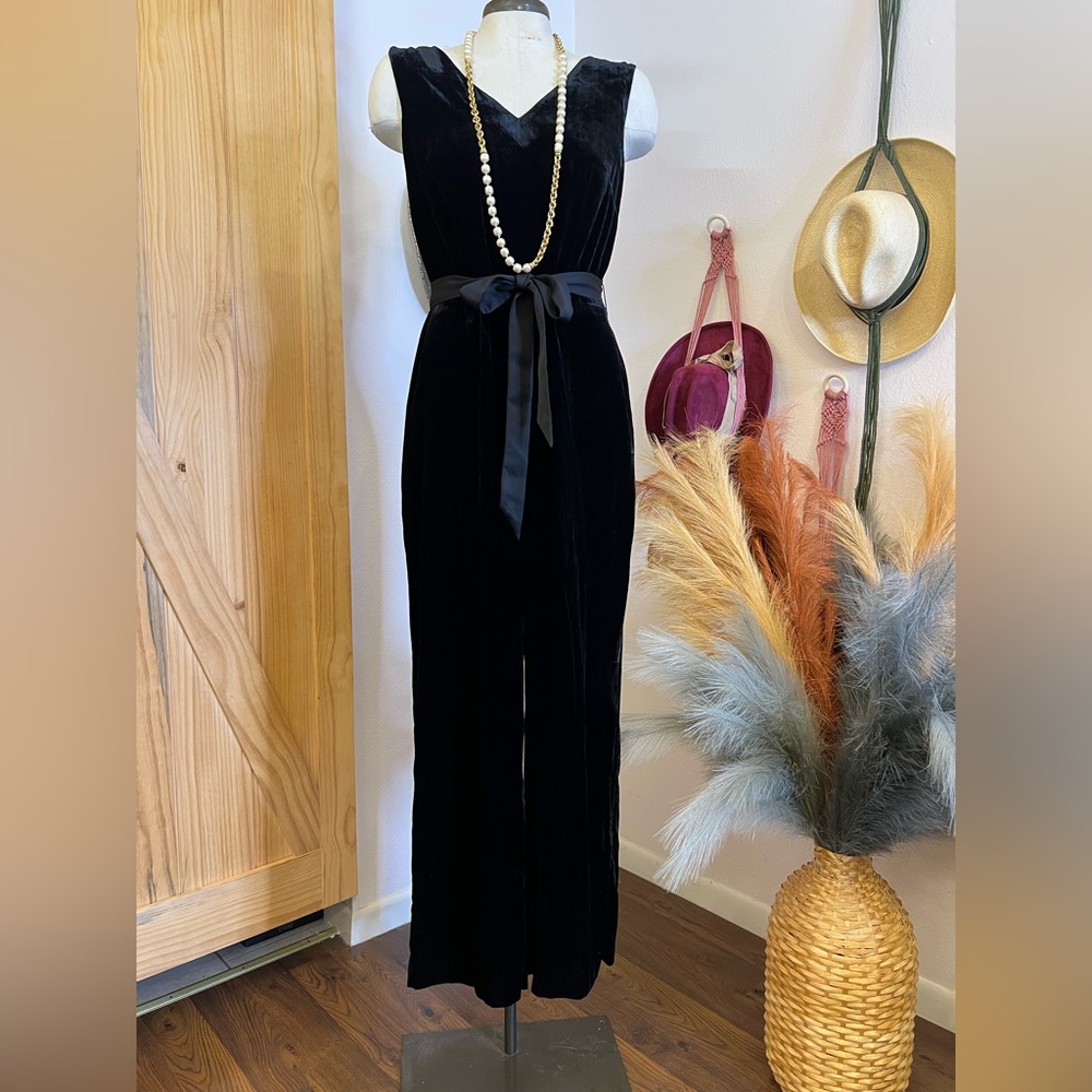 Talbots Women 2 Black Velvet Whimsigoth Cocktail Dressy Bow Sleeveless Jumpsuit